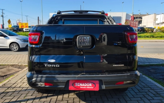 imagem-https://www.socarrao.com.br/sc-vehicle-images-prod/2892702/1789067278133-h81txe99iAPWBMgkKXmBOfXU7iq4XraQ.jpg
