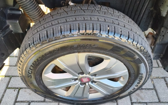 imagem-https://www.socarrao.com.br/sc-vehicle-images-prod/2892702/1789067278154-er1qCgZgVQEHe74tT4KOFcMd5Pu1MsB3.jpg