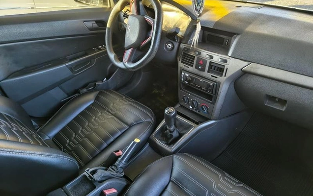 imagem-https://www.socarrao.com.br/sc-vehicle-images-prod/2892715/1789062775087-8323395_7_B_694a194eda.jpeg