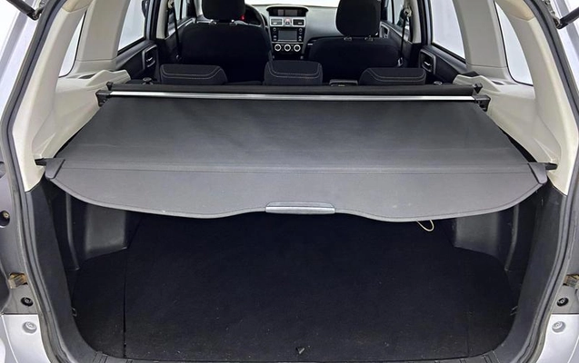 imagem-https://www.socarrao.com.br/sc-vehicle-images-prod/2892730/1789497637911-7734620_13_B_9a9a40d6d0.jpeg