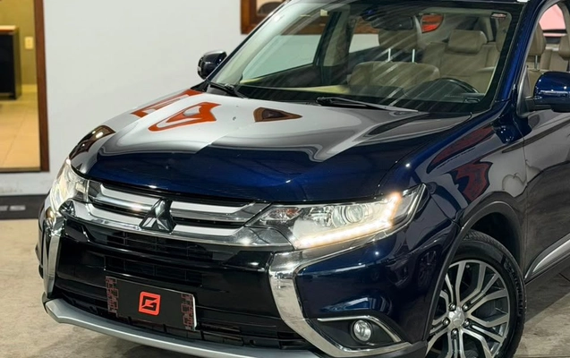 imagem-https://www.socarrao.com.br/sc-vehicle-images-prod/2892806/1786124026124-gb-a21609b.jpg