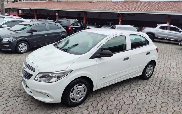 imagem-https://www.socarrao.com.br/sc-vehicle-images-prod/2893211/1786626251200-8324935_10_B_e14d1cba08.jpeg