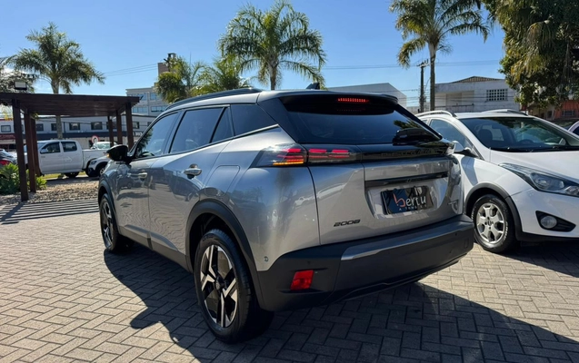 imagem-https://www.socarrao.com.br/sc-vehicle-images-prod/2893299/1785272806775-f6f7a0df-556b-407d-b47e-16d0ba35bea9.jpg