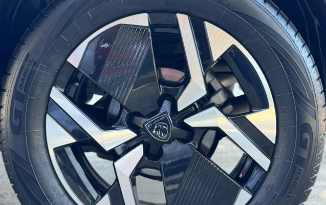 imagem-https://www.socarrao.com.br/sc-vehicle-images-prod/2893299/1785272806794-5dd0fb2b-b57c-4598-9f79-32eb97feac6a.jpg