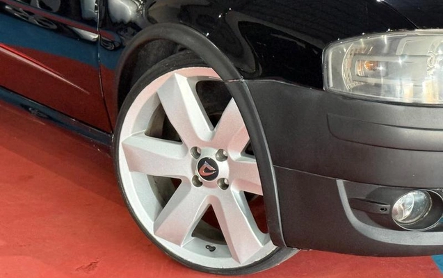 imagem-https://www.socarrao.com.br/sc-vehicle-images-prod/2893655/1787687159096-8324267_2_B_101baf5970.jpeg