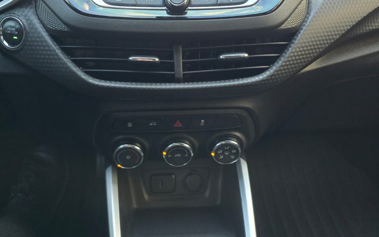 imagem-https://www.socarrao.com.br/sc-vehicle-images-prod/2893920/1785274799076-V2hhdHNBcHAgSW1hZ2UgMjAyNi0wNi0wNiBhdCAxMy4zNC41NSAoMikuanBlZw.jpeg