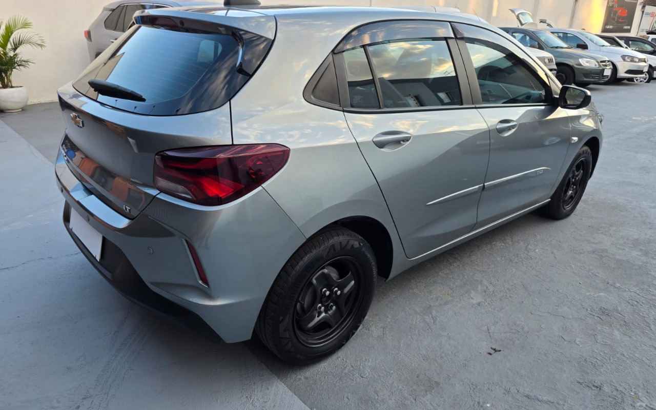 imagem-https://www.socarrao.com.br/sc-vehicle-images-prod/2893920/1785274800121-V2hhdHNBcHAgSW1hZ2UgMjAyNi0wNi0wNiBhdCAxMi41My4zOS5qcGVn.jpeg