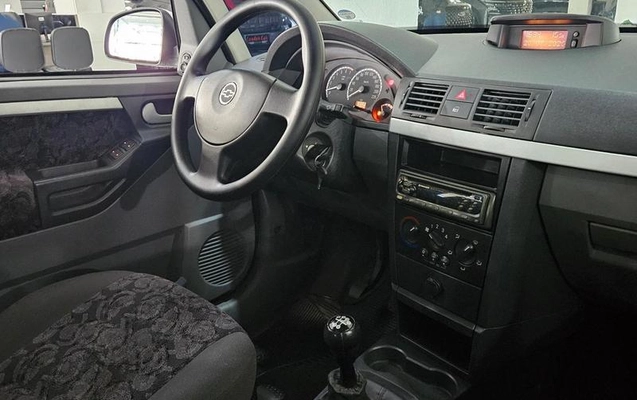 imagem-https://www.socarrao.com.br/sc-vehicle-images-prod/2894214/1790000160470-8325159_8_B_0dc63c784c.jpeg