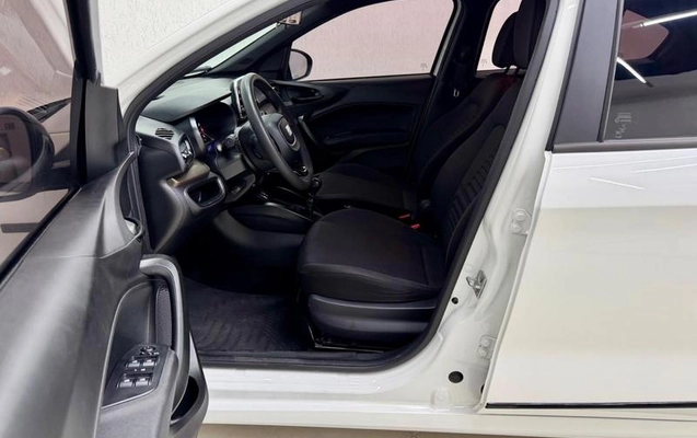 imagem-https://www.socarrao.com.br/sc-vehicle-images-prod/2894215/1787692502474-8325158_14_B_e7d45c3da9.jpeg