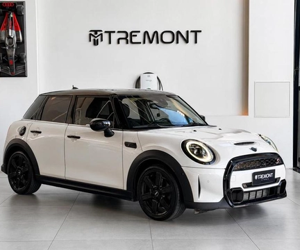 MINI COOPER S 1.6 Aut. 2024 Branco — foto 1 de 3