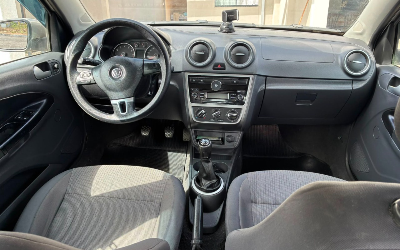 imagem-https://www.socarrao.com.br/sc-vehicle-images-prod/2896560/1785282235012-V2hhdHNBcHAgSW1hZ2UgMjAyNi0wNy0yOCBhdCAyMC4xNS4yOCAoMSkuanBlZw.jpeg