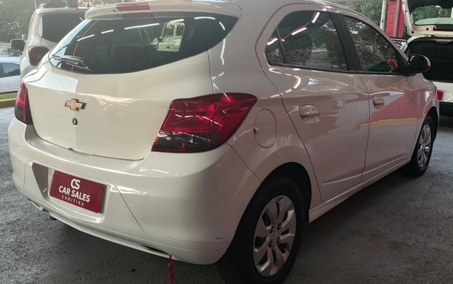 imagem-https://www.socarrao.com.br/sc-vehicle-images-prod/2896689/1785283116815-V2hhdHNBcHAgSW1hZ2UgMjAyNi0wNy0yOCBhdCAxOC4xNS4yMS5qcGVn.jpeg