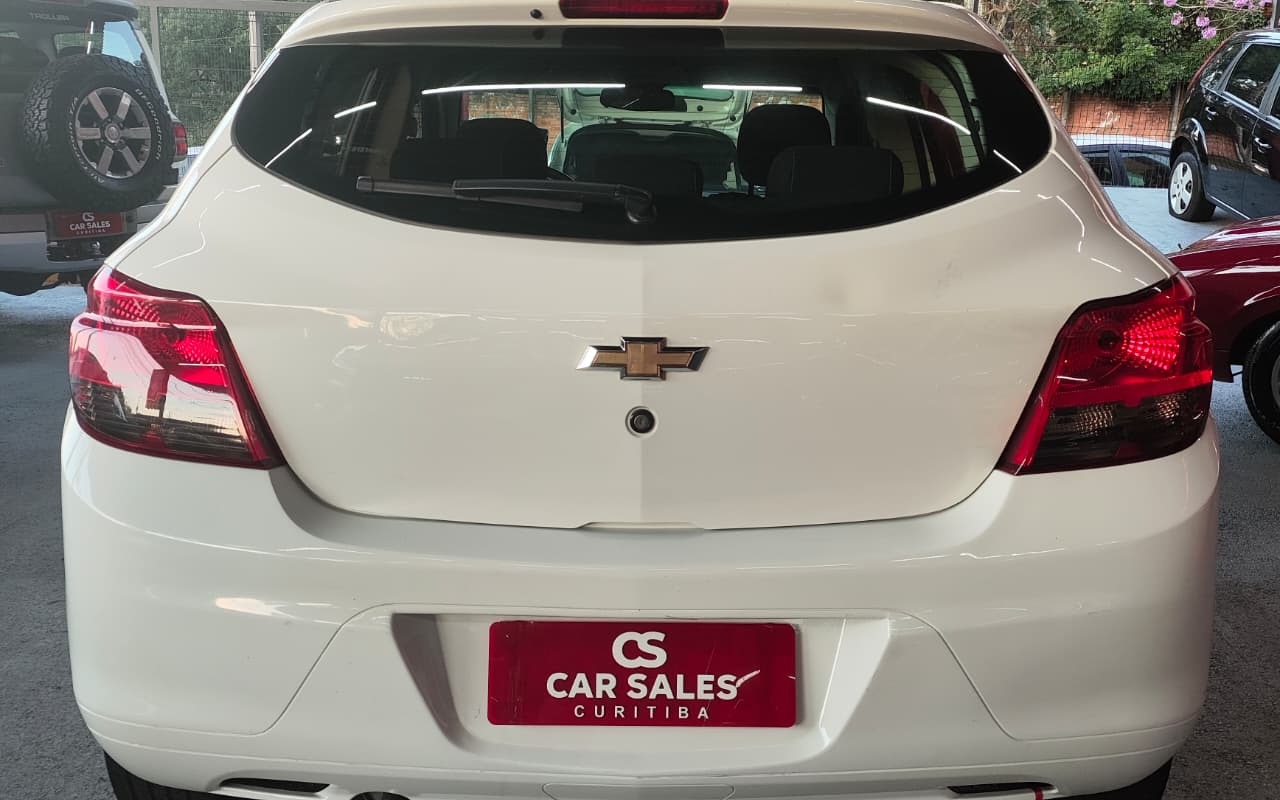 imagem-https://www.socarrao.com.br/sc-vehicle-images-prod/2896689/1785283116954-V2hhdHNBcHAgSW1hZ2UgMjAyNi0wNy0yOCBhdCAxOC4xNS4yMi5qcGVn.jpeg