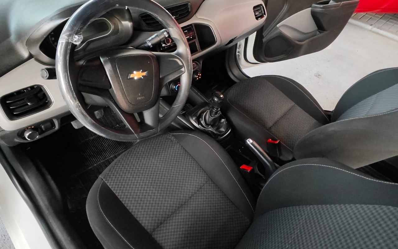 imagem-https://www.socarrao.com.br/sc-vehicle-images-prod/2896689/1785283117210-V2hhdHNBcHAgSW1hZ2UgMjAyNi0wNy0yOCBhdCAxOC4xNS4yNiAoMSkuanBlZw.jpeg