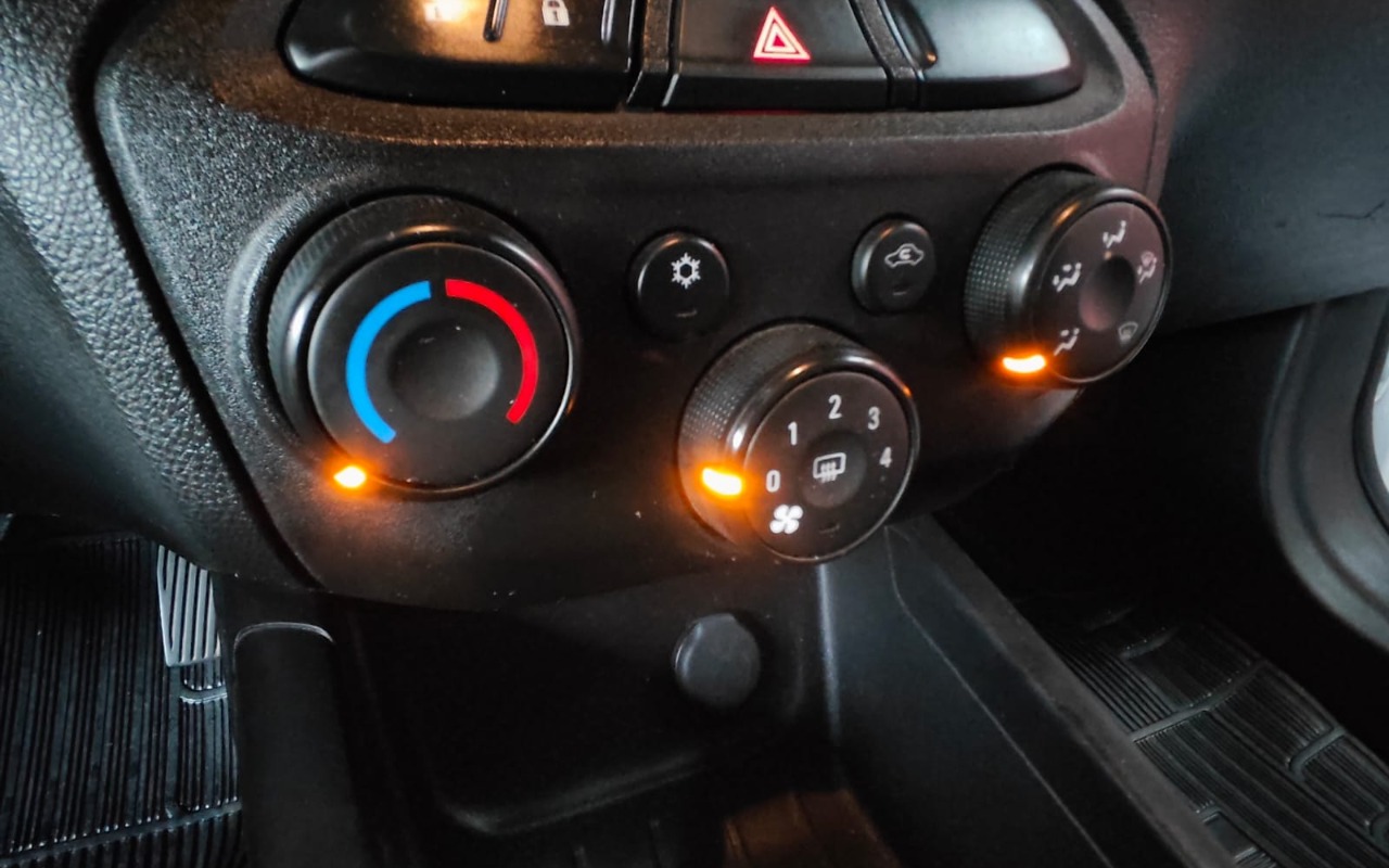 imagem-https://www.socarrao.com.br/sc-vehicle-images-prod/2896689/1785283117657-V2hhdHNBcHAgSW1hZ2UgMjAyNi0wNy0yOCBhdCAxOC4xNS4yOS5qcGVn.jpeg