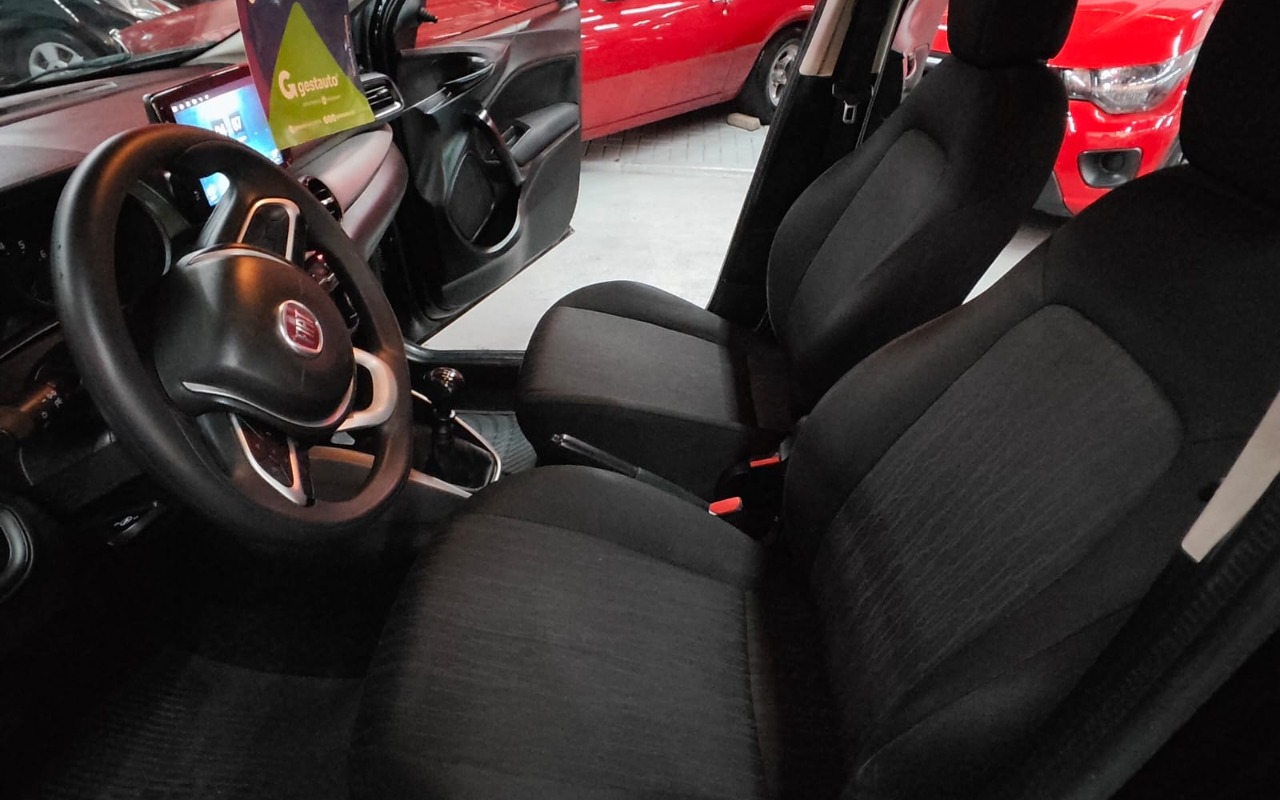 imagem-https://www.socarrao.com.br/sc-vehicle-images-prod/2896692/1785283287427-V2hhdHNBcHAgSW1hZ2UgMjAyNi0wNy0yOCBhdCAxOC4xNC4wMi5qcGVn.jpeg