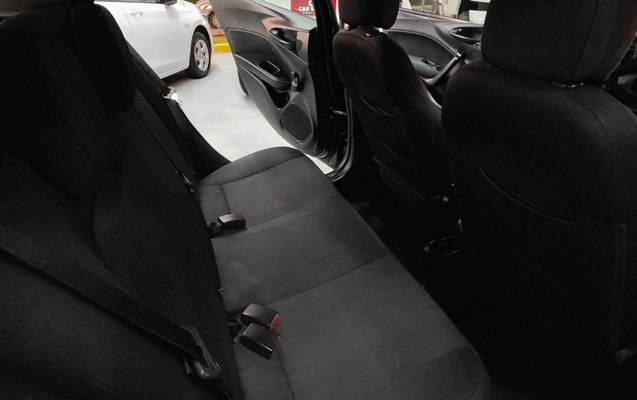 imagem-https://www.socarrao.com.br/sc-vehicle-images-prod/2896692/1785283287526-V2hhdHNBcHAgSW1hZ2UgMjAyNi0wNy0yOCBhdCAxOC4xNC4wNSAoMikuanBlZw.jpeg