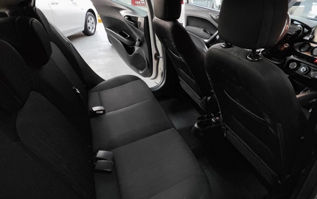 imagem-https://www.socarrao.com.br/sc-vehicle-images-prod/2896696/1785283406944-V2hhdHNBcHAgSW1hZ2UgMjAyNi0wNy0yOCBhdCAxOC4xNC4zOSAoMikuanBlZw.jpeg