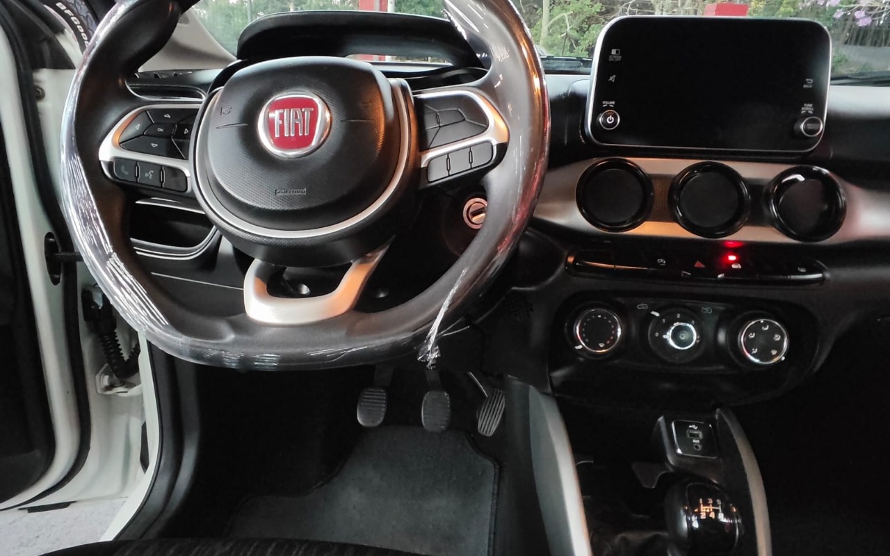 imagem-https://www.socarrao.com.br/sc-vehicle-images-prod/2896696/1785283407354-V2hhdHNBcHAgSW1hZ2UgMjAyNi0wNy0yOCBhdCAxOC4xNC40MCAoMikuanBlZw.jpeg