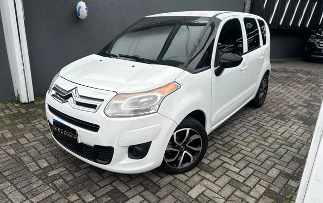 imagem-https://www.socarrao.com.br/sc-vehicle-images-prod/2896918/1785418188685-vehicle_image_1785418154_d7f4c160f9aeba100328b9caead36067.jpeg