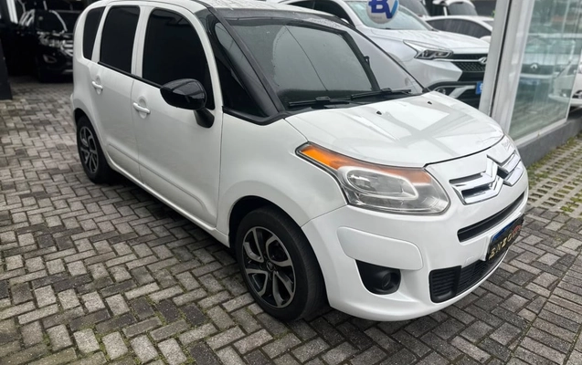 imagem-https://www.socarrao.com.br/sc-vehicle-images-prod/2896918/1785418188688-vehicle_image_1785418160_d7a978f3f4faeb41a698d52d83aee5fc.jpeg