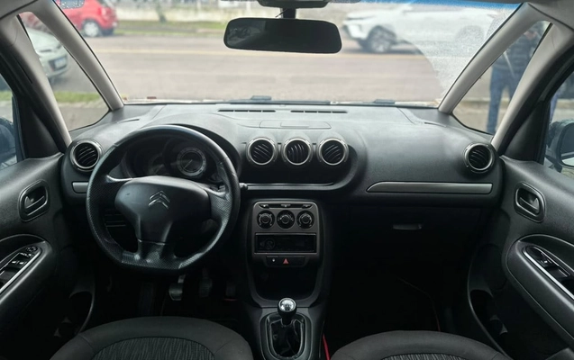 imagem-https://www.socarrao.com.br/sc-vehicle-images-prod/2896918/1785418188695-vehicle_image_1785418173_ce7326acca7695aa6ff2890fc498422c.jpeg