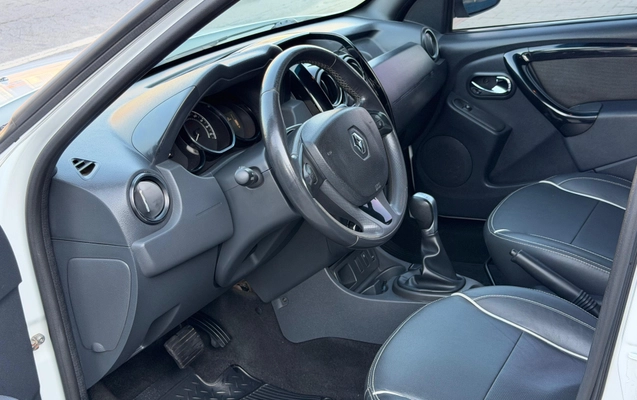 imagem-https://www.socarrao.com.br/sc-vehicle-images-prod/2908098/1785324989056-003_5bd2cb514b0fb1c74aa5799c1e4e0258.jpeg