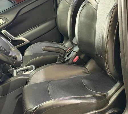 imagem-https://www.socarrao.com.br/sc-vehicle-images-prod/2908122/1789671375386-8325407_9_B_b9e91133e9.jpeg