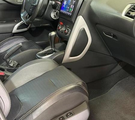 imagem-https://www.socarrao.com.br/sc-vehicle-images-prod/2908122/1789671375388-8325407_11_B_78dcf8e267.jpeg