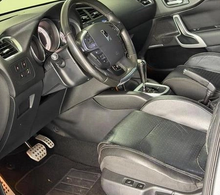 imagem-https://www.socarrao.com.br/sc-vehicle-images-prod/2908122/1789671375390-8325407_13_B_c13c9b6f7e.jpeg