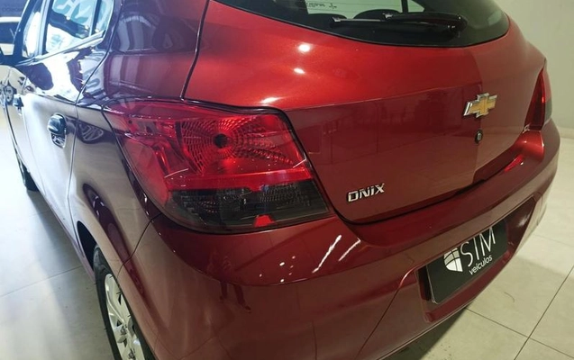 imagem-https://www.socarrao.com.br/sc-vehicle-images-prod/2908125/1788536234658-8252742_3_B_5e9e80db91.jpeg