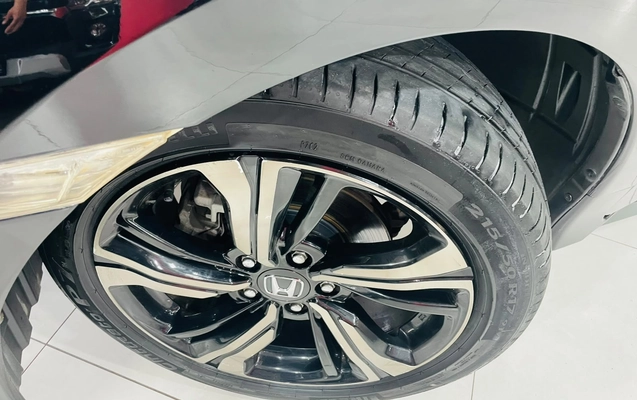 imagem-https://www.socarrao.com.br/sc-vehicle-images-prod/2908129/1785326249508-003_4bbeb1498ecee6fa1979b2a085ecb9e7.jpeg