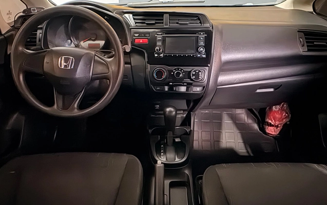 imagem-https://www.socarrao.com.br/sc-vehicle-images-prod/2908142/1785331209355-762077bbb3d84cd6b73dd4fc9fe716d4_1781809384133.jpg