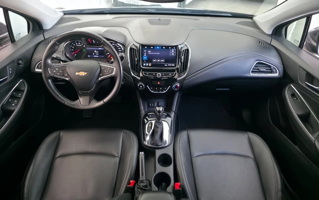 imagem-https://www.socarrao.com.br/sc-vehicle-images-prod/2908361/1788372638588-6325c593-586d-4830-9cb0-b5e6396947de.jpg