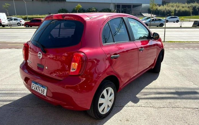 imagem-https://www.socarrao.com.br/sc-vehicle-images-prod/2908634/1787169406506-7958014_8_B_13c981329f.jpeg