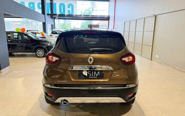 imagem-https://www.socarrao.com.br/sc-vehicle-images-prod/2908653/1788432612249-8317162_9_B_cfd64bbb6b.jpeg