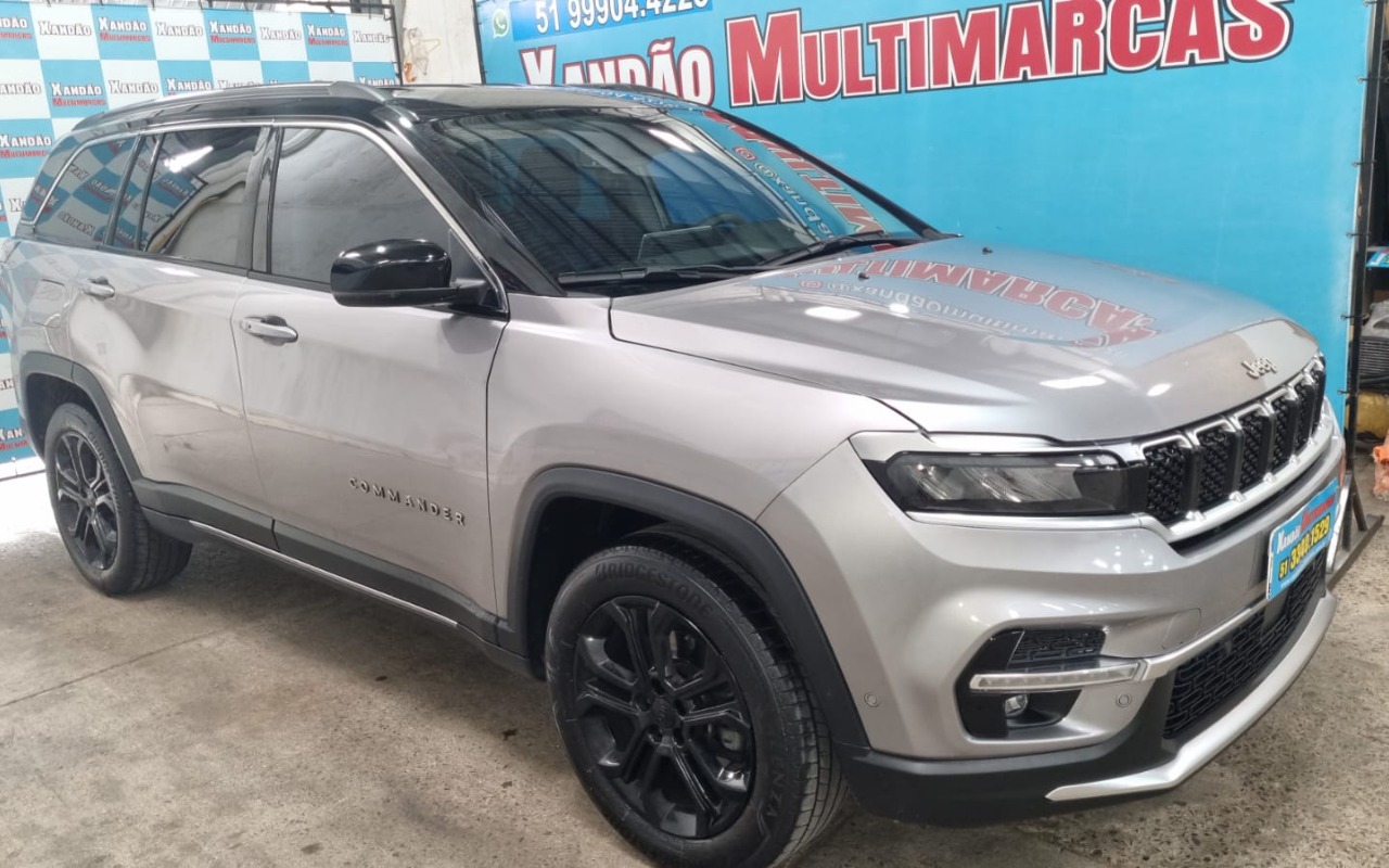 Jeep Commander 2024 Prata — foto 1 de 3