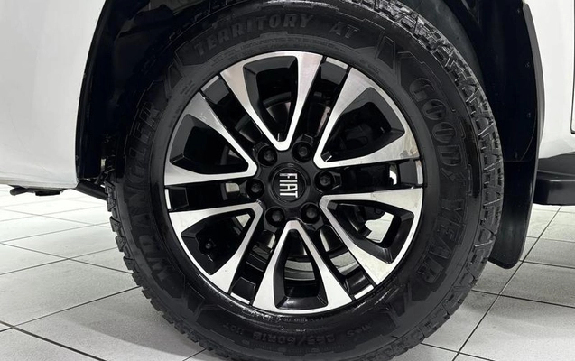 imagem-https://www.socarrao.com.br/sc-vehicle-images-prod/2909091/1789401427300-8325693_10_B_64a500d2ed.jpeg