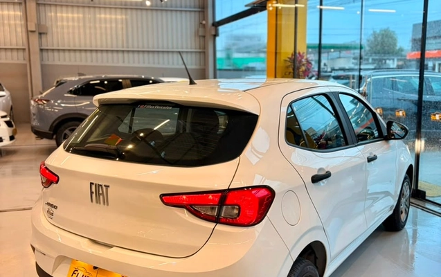 imagem-https://www.socarrao.com.br/sc-vehicle-images-prod/2909118/1785329109073-faa70877-3be4-4df0-9670-9b90eaad582e.jpg
