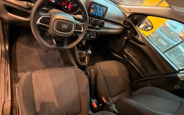 imagem-https://www.socarrao.com.br/sc-vehicle-images-prod/2909118/1785329109074-cf539180-bc68-4f94-9212-b1e374ab78e0.jpg
