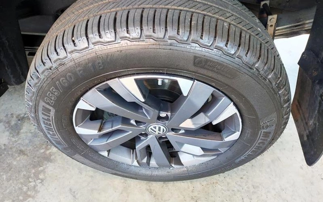 imagem-https://www.socarrao.com.br/sc-vehicle-images-prod/2909276/1787864862791-8292533_8_B_910c23b127.jpeg