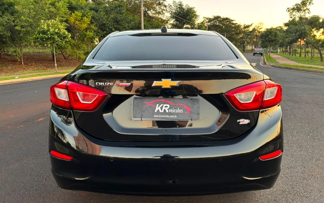 imagem-https://www.socarrao.com.br/sc-vehicle-images-prod/2909610/1785935892950-8bd8f2cc9fe84afabba1e9c3aca9d06a_1785324330806.jpg