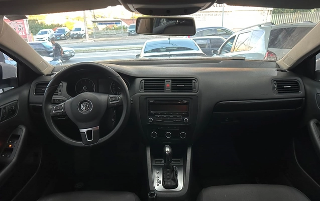imagem-https://www.socarrao.com.br/sc-vehicle-images-prod/2909756/1785330385945-6_055623.jpg
