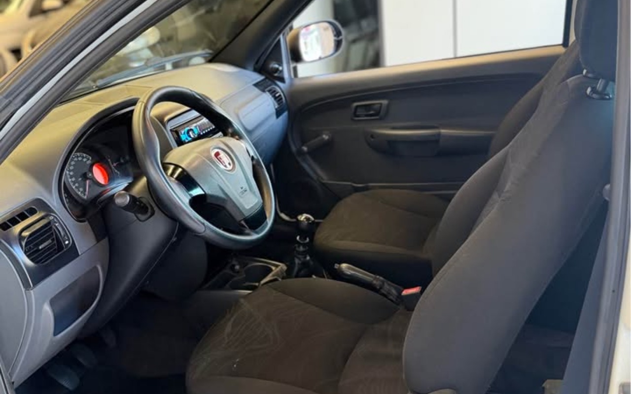 imagem-https://www.socarrao.com.br/sc-vehicle-images-prod/2909797/1785330461248-U1RSQURBIDIwMjAxMC5qcGc.jpg
