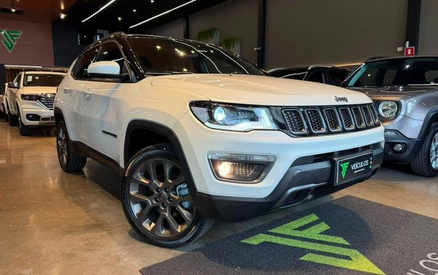 imagem-https://www.socarrao.com.br/sc-vehicle-images-prod/2909802/1790176159778-8325769_13_B_41fde0ab27.jpeg