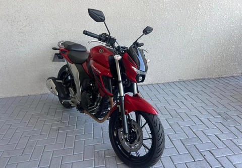Yamaha FZ25 250 FAZER FLEX 2023 Vermelho — foto 1 de 3