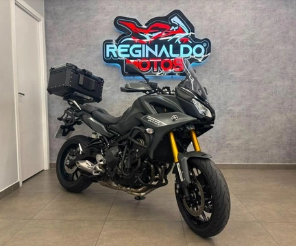 YAMAHA MT-09 TRACER 2022 Cinza — foto 1 de 3
