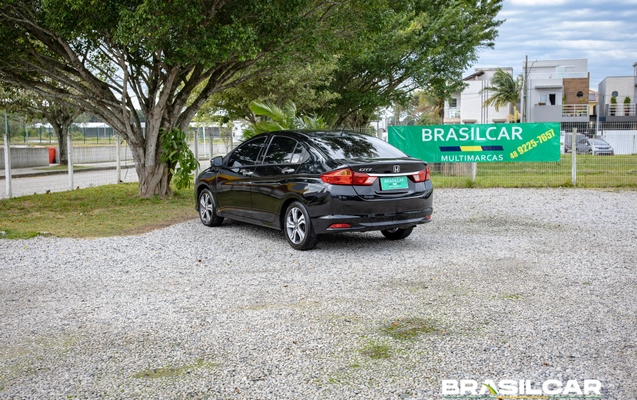 imagem-https://www.socarrao.com.br/sc-vehicle-images-prod/2910349/1785331858397-003_a4725df2968a7740e63c6107626ab9bc.jpg