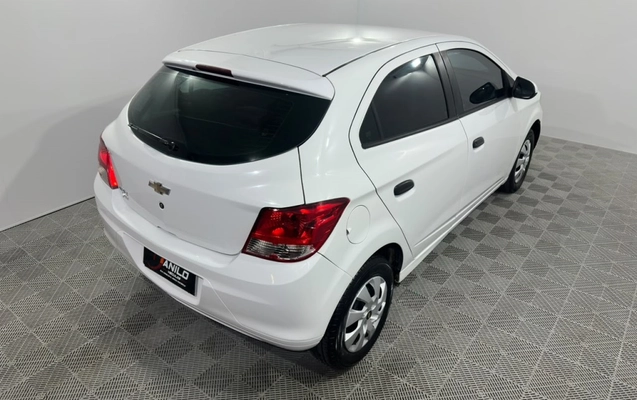 imagem-https://www.socarrao.com.br/sc-vehicle-images-prod/2910446/1785332046581-9_025533.jpg