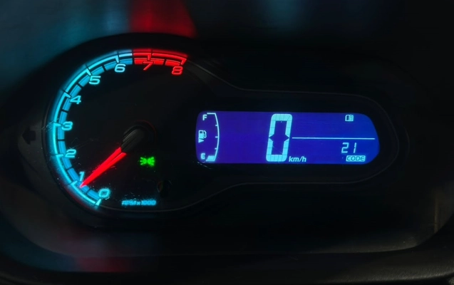 imagem-https://www.socarrao.com.br/sc-vehicle-images-prod/2910446/1785332046582-5_025533.jpg